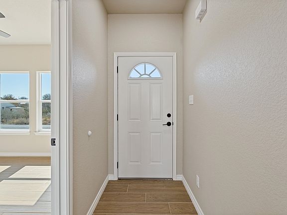 5th image of 1207 Cantu Rd