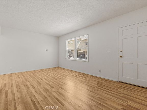 5th image of 1709 Huntington Ln APT A