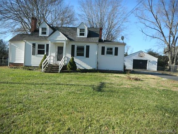 4th image of 4831 Oakleys Ln