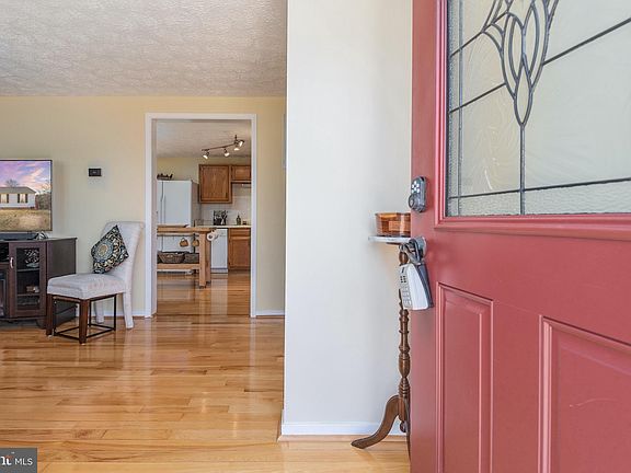 2nd image of 10905 Long Leaf Ct