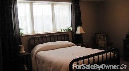 4th image of 109 Dixie Ct