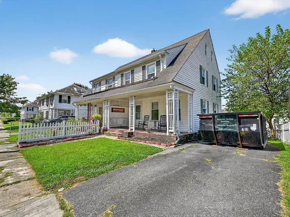 19 Farrell St, Newburgh, NY 12550