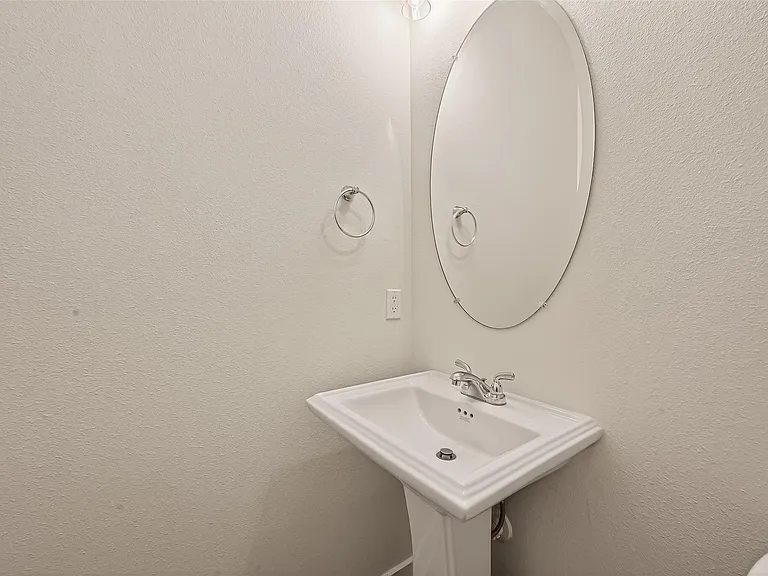 3241 Loam Ln — Photo 36