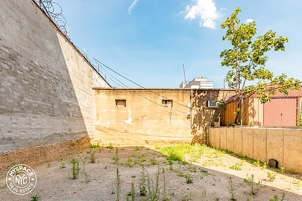 Rented by MySpaceNYC | media 1