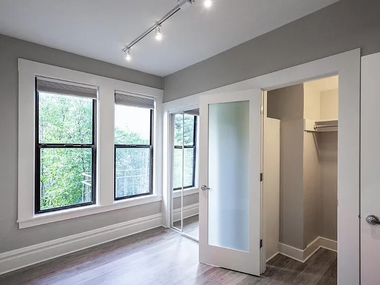3201 Washington — Photo 11