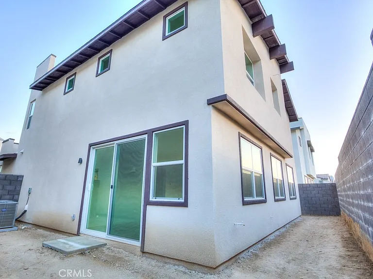 15812 Caterpillar Dr — Photo 48