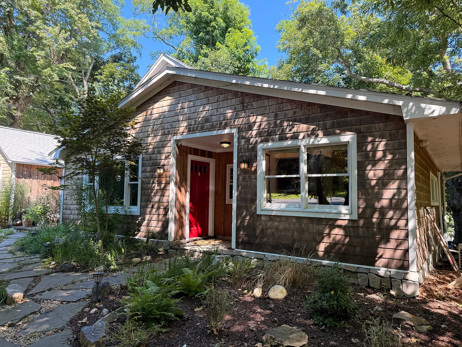 Thompson St, Port Jefferson — Photo 1