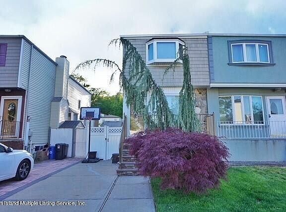 2nd image of 38 Mulberry Ave