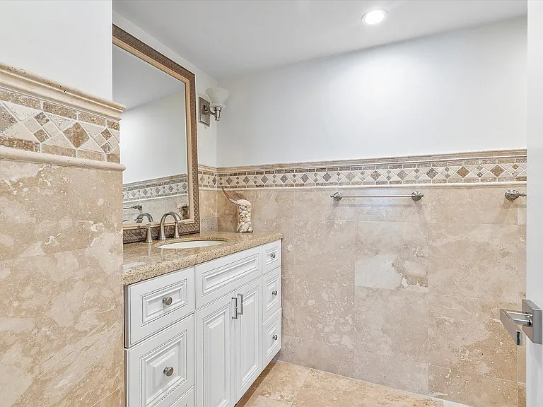 3400 Galt Ocean Dr #1906S — Photo 20