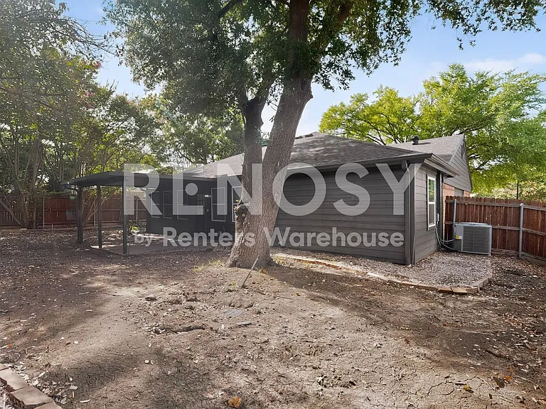 1408 Seely St — Photo 46