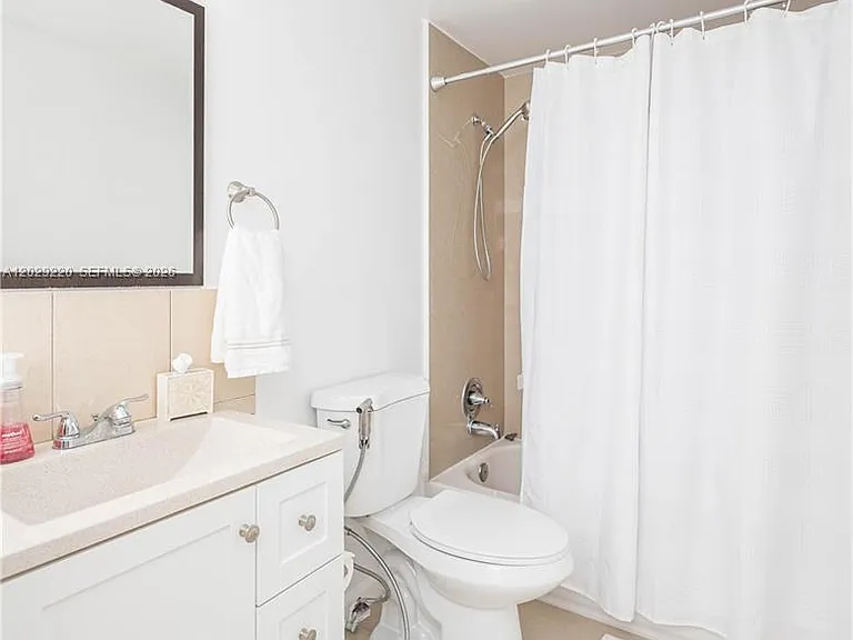 3505 S Ocean Dr #221 — Photo 33
