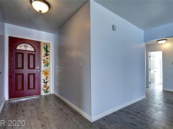 4th image of 1804 Runningbear Dr