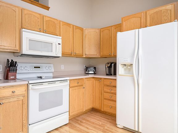 5th image of 6145 Thistlewood Ave