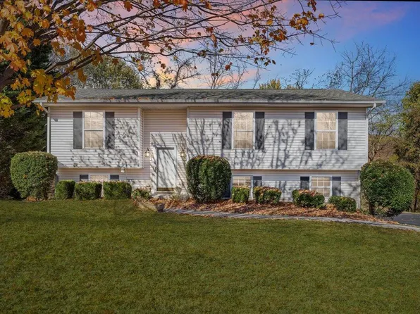 62 Gala Cir, Roanoke, VA 24019