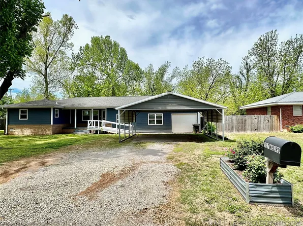 507 NE 3rd St, Perkins, OK 74059