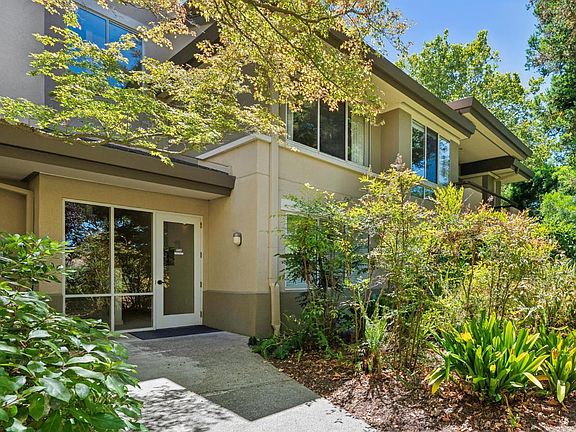 2nd image of 600 Deer Valley Road #1R