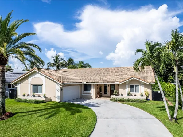 6855 W Longbow Bnd, Davie, FL 33331