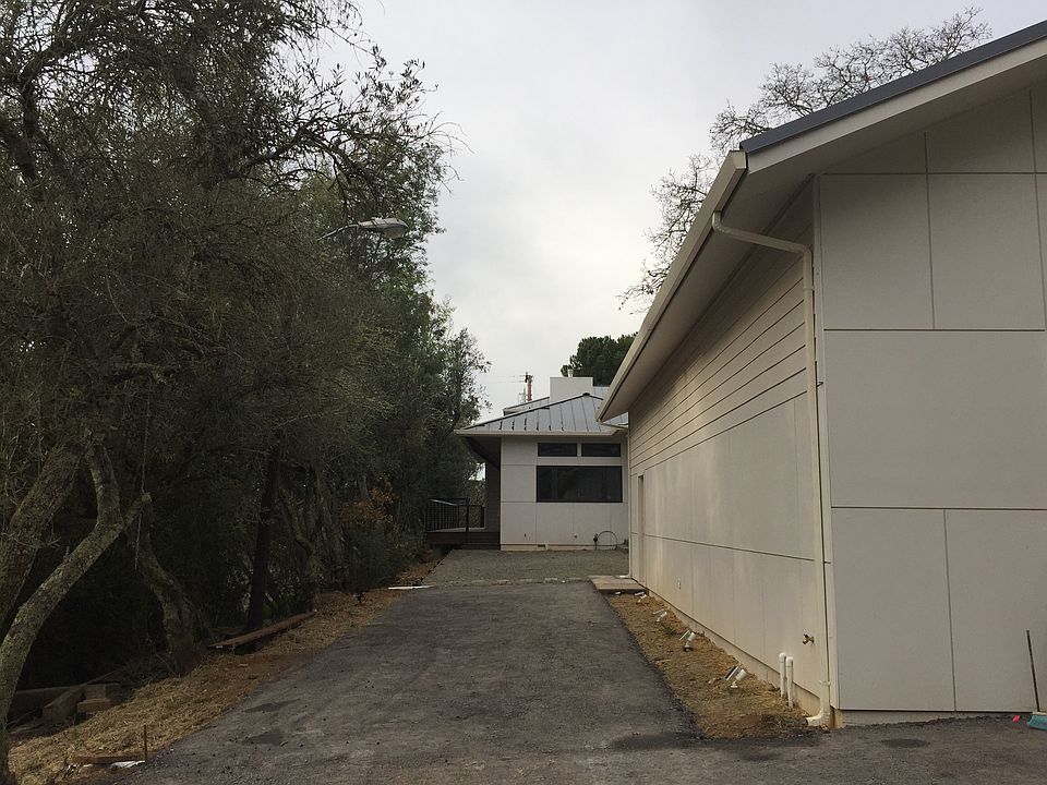 2nd image of 1715 Lytton Springs Rd