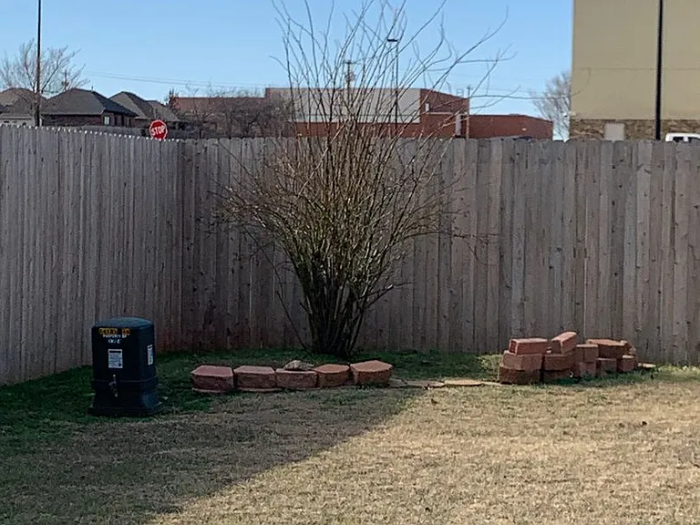 517 Post Oak Ln — Photo 44
