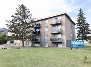 10155 153rd St NW, Edmonton, AB T5P 2B3