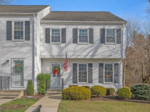49 Hampshire Dr, Mendham Boro, NJ 07945