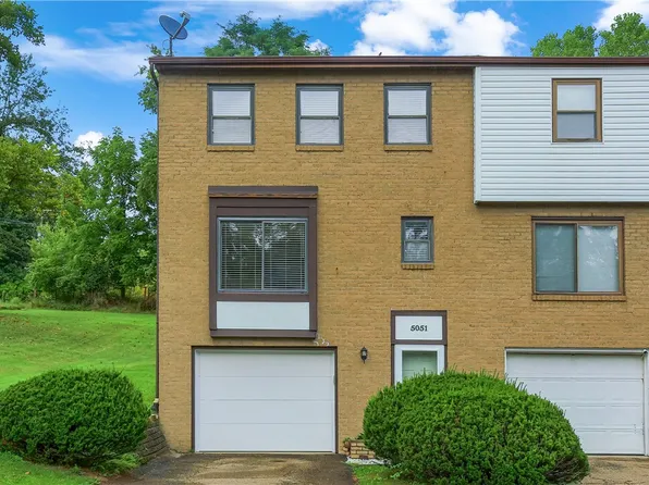 5051 Empire Dr, Bridgeville, PA 15017