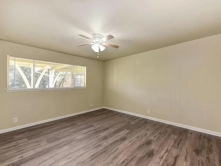 3621 Cody Way — Photo 11