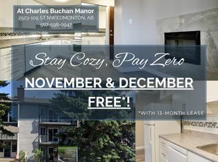 2523 105th St NW, Edmonton, AB T6J 4T5