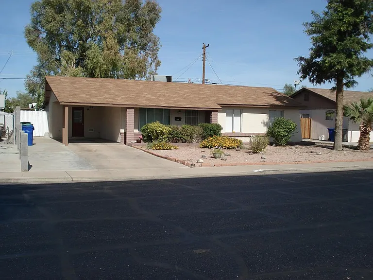 1502 W 7th Dr — Photo 3