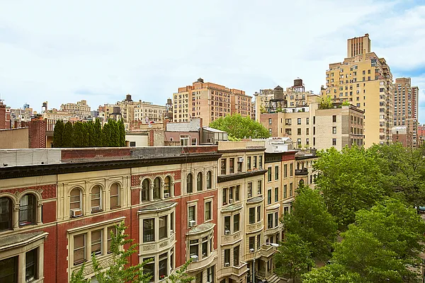 Sold by Keller Williams NYC | media 16