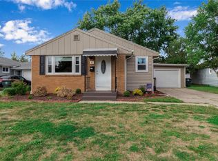 47 Rogers Dr, Depew, NY 14043