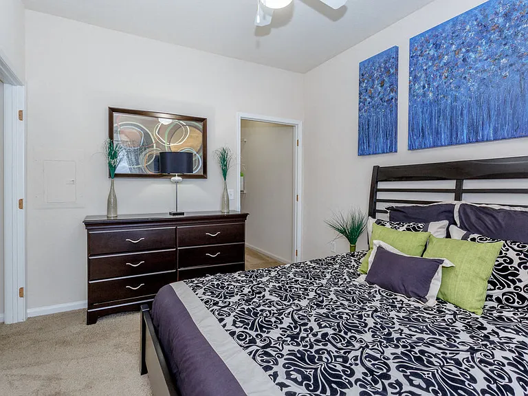 The Lakes at Lionsgate Apartments — Photo 21