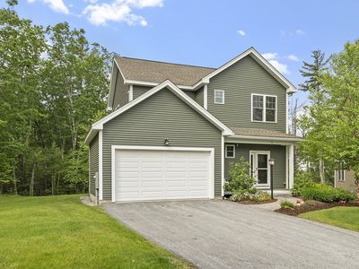 76 Cottonwood Way, Manchester, NH, 03102