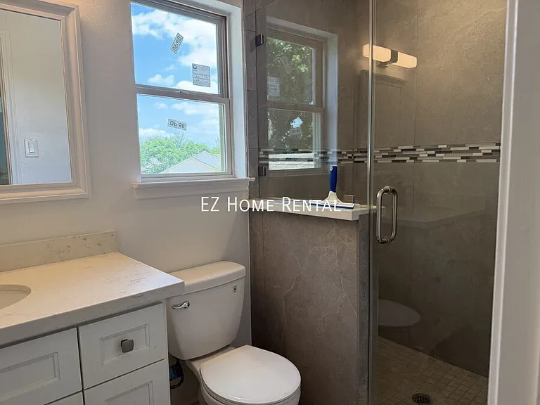 12431 Westwold Dr — Photo 22