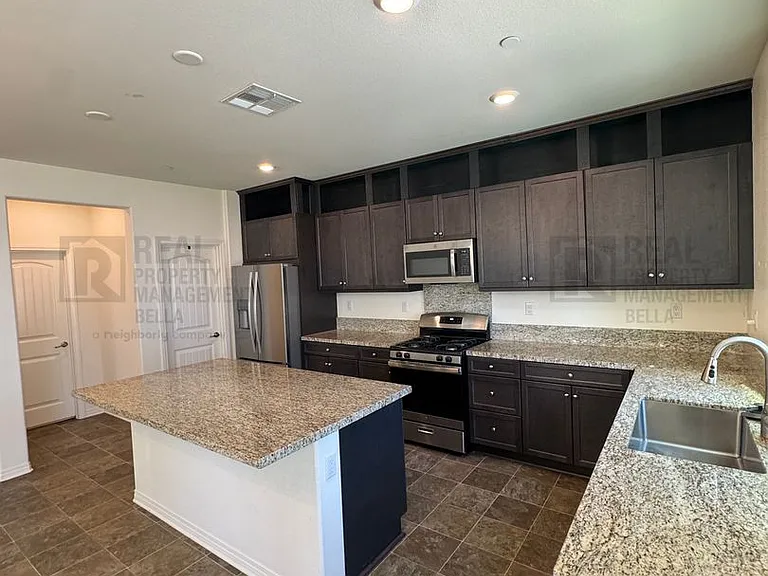 27576 Cloudy Peak Way — Photo 4