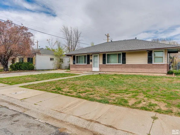 706 L St, Sparks, NV 89431