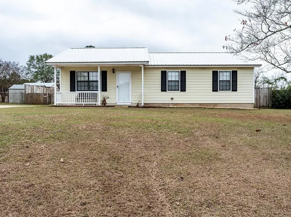 139 Seminole Ave, Leesburg, GA 31763