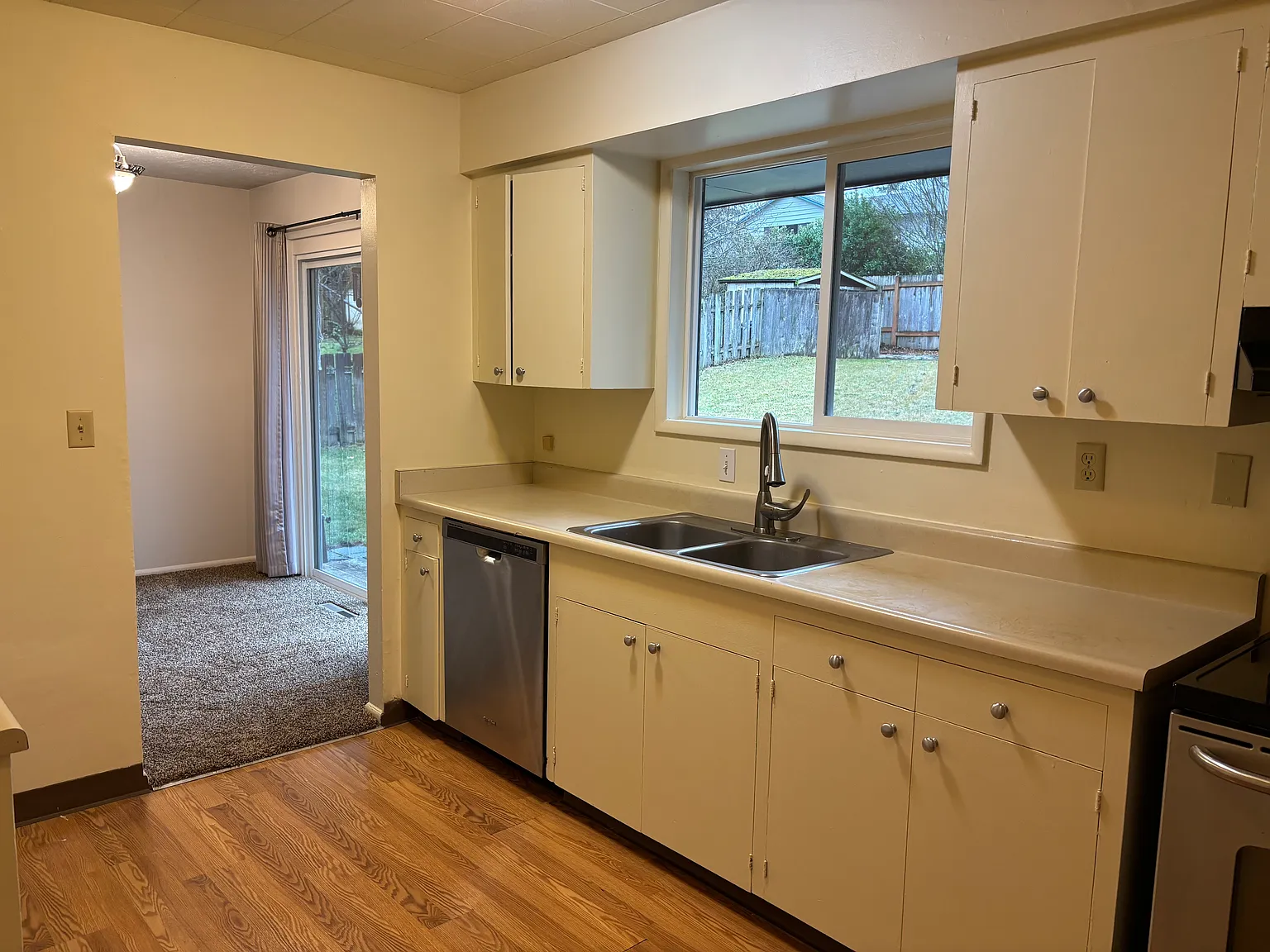 3 bed, 1600 sqft, $2,850 — Photo 4