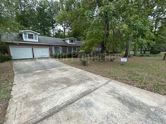 2nd image of 306 Pittsdowne Rd