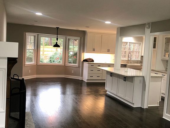 4th image of 4423 Axson Ct