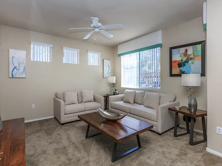 1d1 752 SQFT 1 Bed 1 Bath