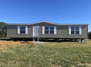 9546 Sunrise Rd, Red Boiling Springs, TN 37150