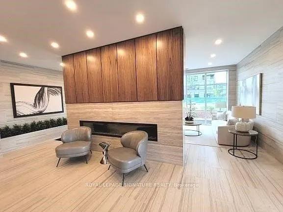 1878 Gordon St #506 — Photo 22
