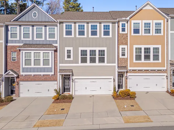 2819 Dallas Valley Ln, Apex, NC 27502