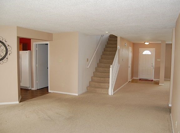 2nd image of 383 Big Pine Dr