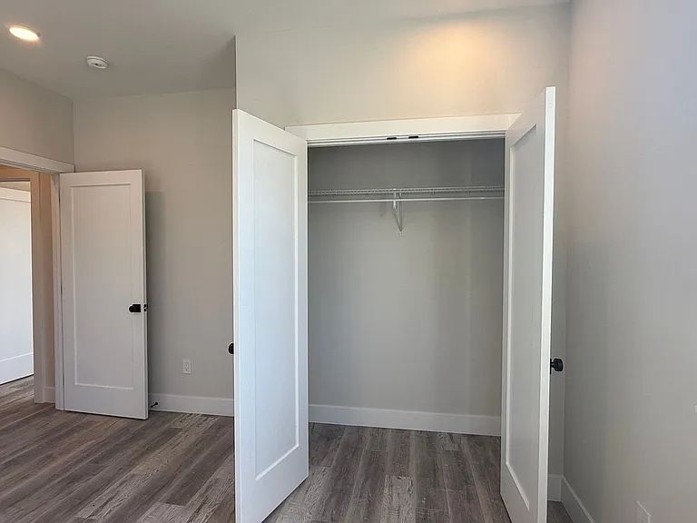 132 Yale Ave — Photo 14
