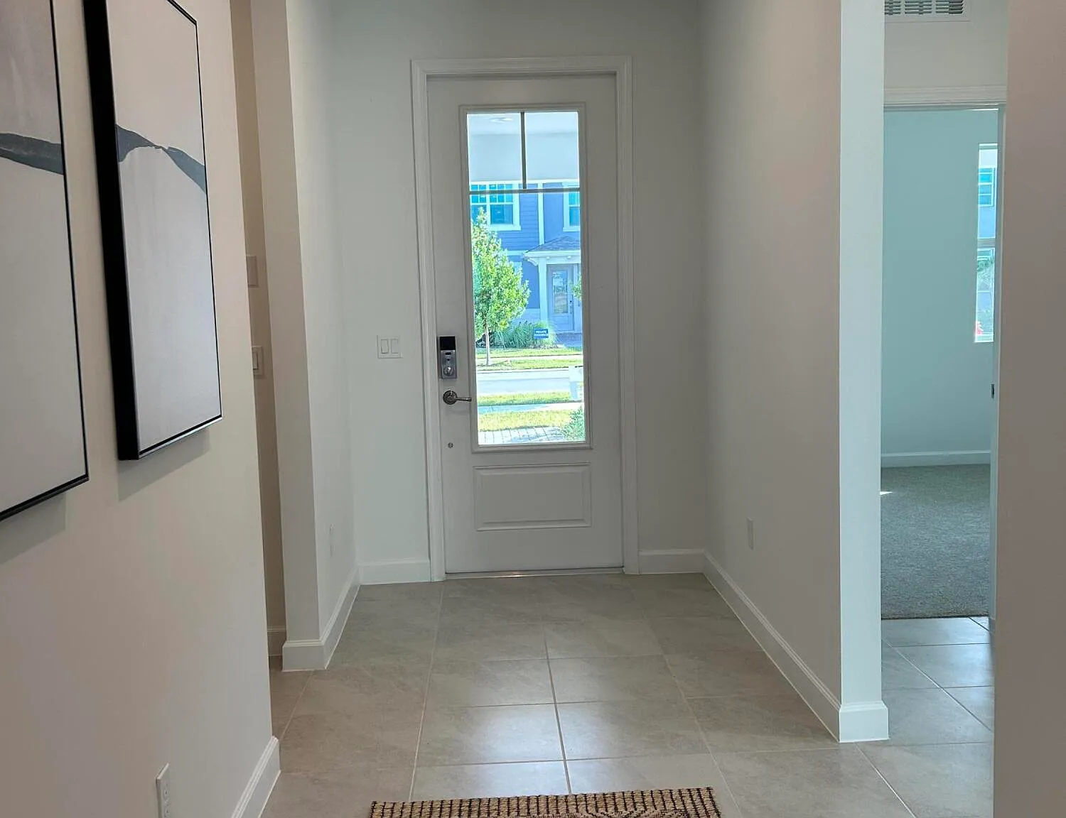 3 bed, 2.5 bath, 2209 sqft, $3,500 — Photo 2