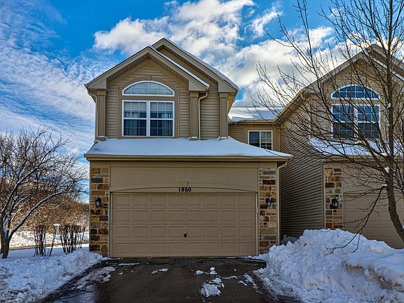 2nd image of 1860 Maplewood Ct #1860