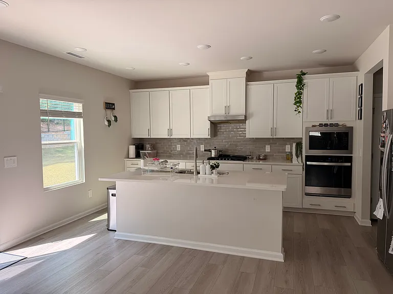 108 Squirrel Oaks Ln — Photo 12