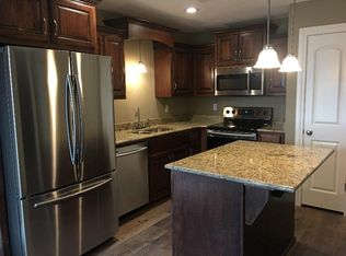 2205 S Main St, Carthage, MO 64836